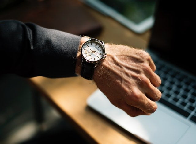 reasons for payroll outsourcing in indonesia