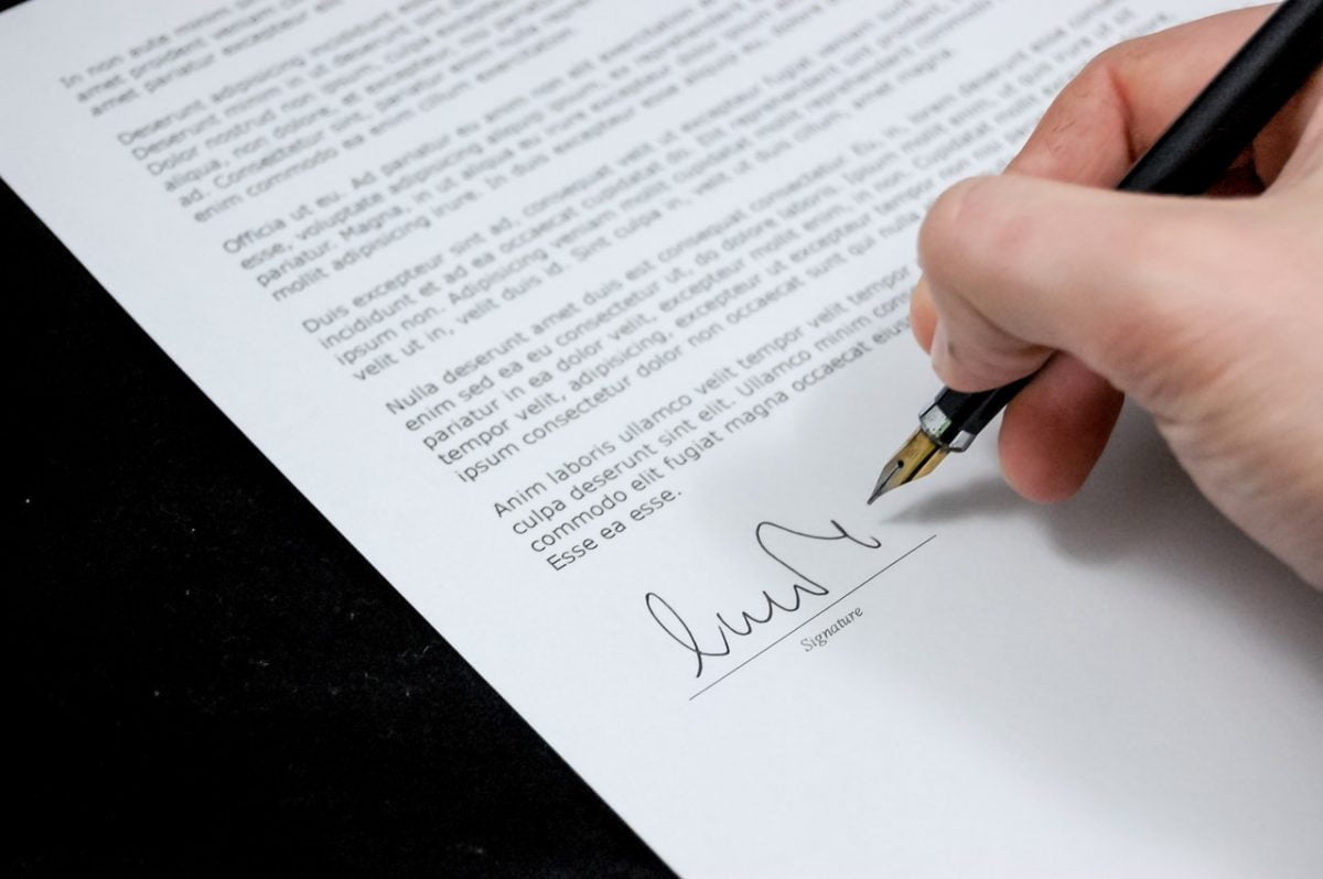 risks when making contract agreements in indonesia