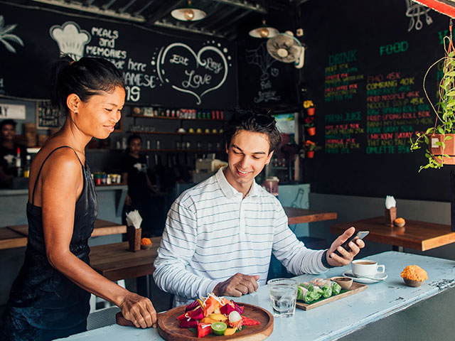 Open a restaurant in Bali