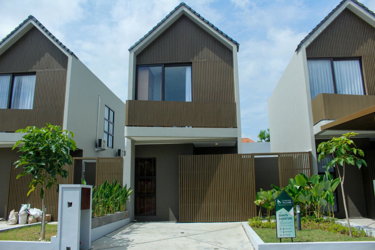 This Minimalist House in Jimbaran Available for Freehold